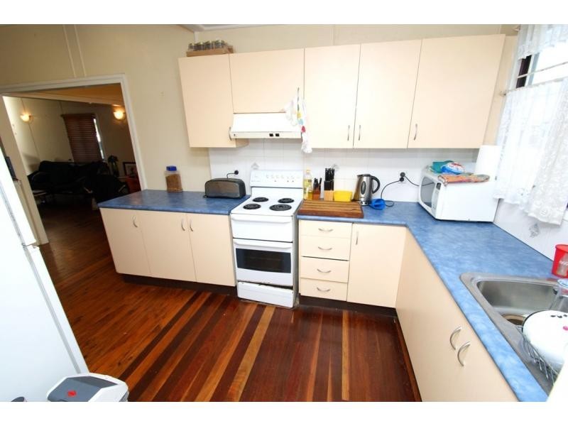 30 Wynter Street, Norville QLD 4670