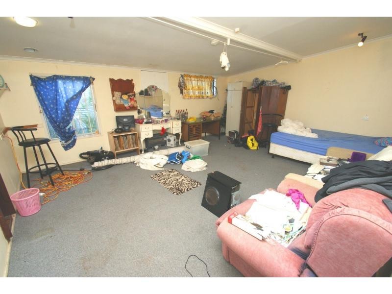 30 Wynter Street, Norville QLD 4670
