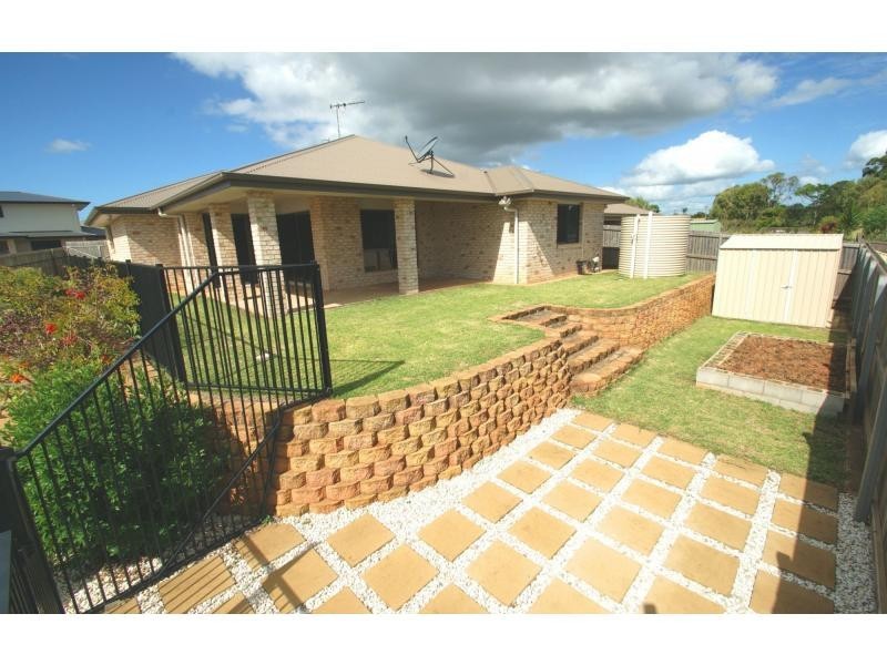 6 Brougham Court, Avoca QLD 4670