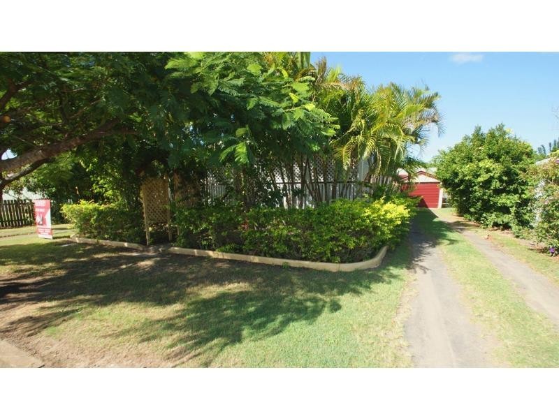 3/6 DEXTER Street, Svensson Heights QLD 4670