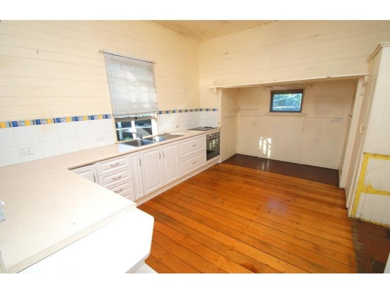 2a Waterview Road, Bundaberg North QLD 4670