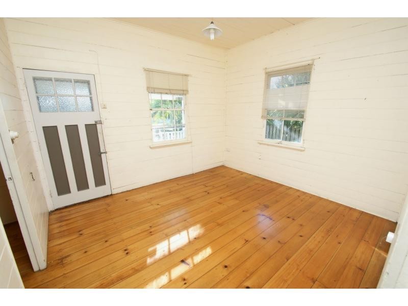 2a Waterview Road, Bundaberg North QLD 4670