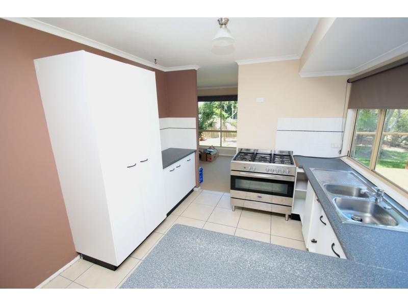 14 Logan Road, Innes Park QLD 4670