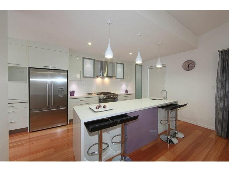 24 Longview Street, Ashfield QLD 4670