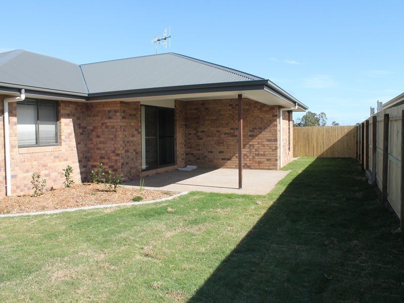 54 Neville Drive, Branyan QLD 4670