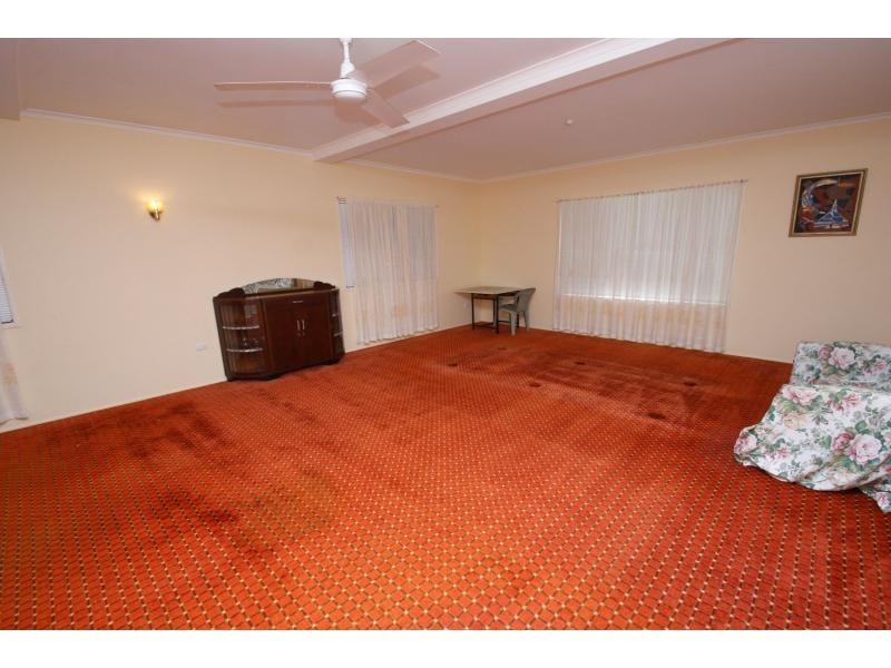 24 Limpus Crescent, Kalkie QLD 4670
