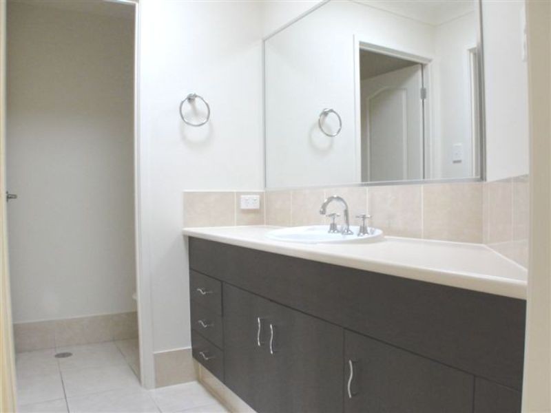 Duplex U1 & 2/No 6 Ashlee Court, Coombabah QLD 4216