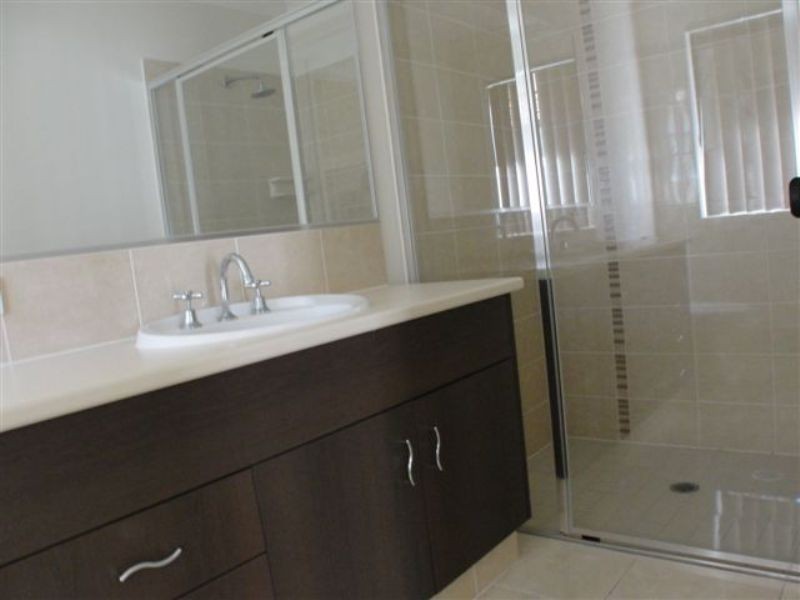 Duplex U1 & 2/No 6 Ashlee Court, Coombabah QLD 4216