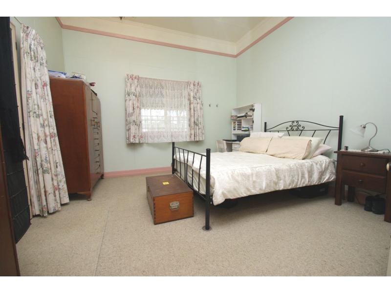 15A Lovers Walk, Thabeban QLD 4670