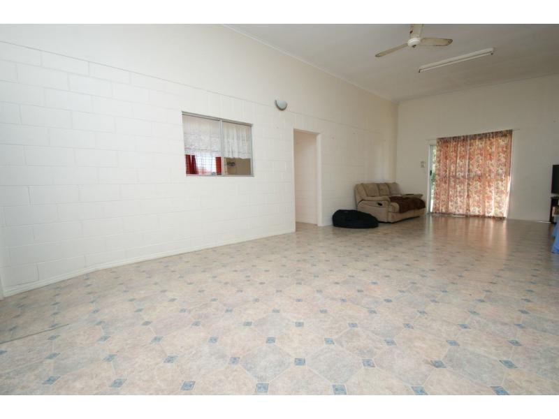 44 Mitchell Street, Elliott Heads QLD 4670