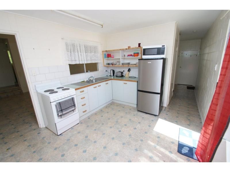 44 Mitchell Street, Elliott Heads QLD 4670