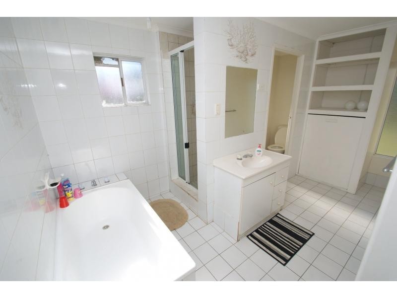 44 Mitchell Street, Elliott Heads QLD 4670