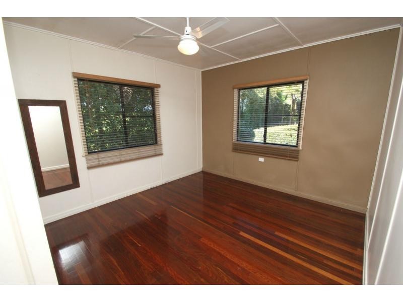 41 Windermere Road, Qunaba QLD 4670