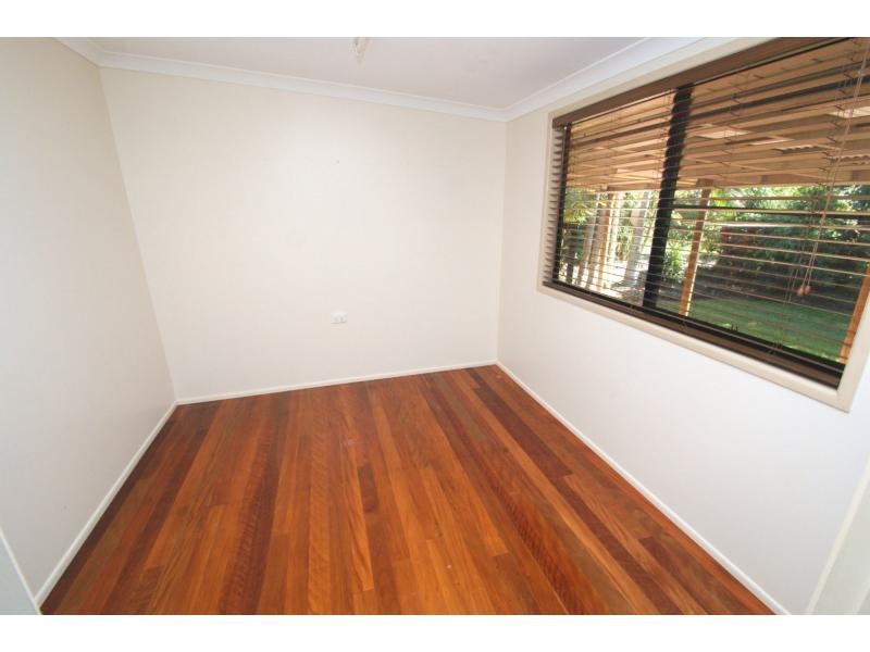 41 Windermere Road, Qunaba QLD 4670