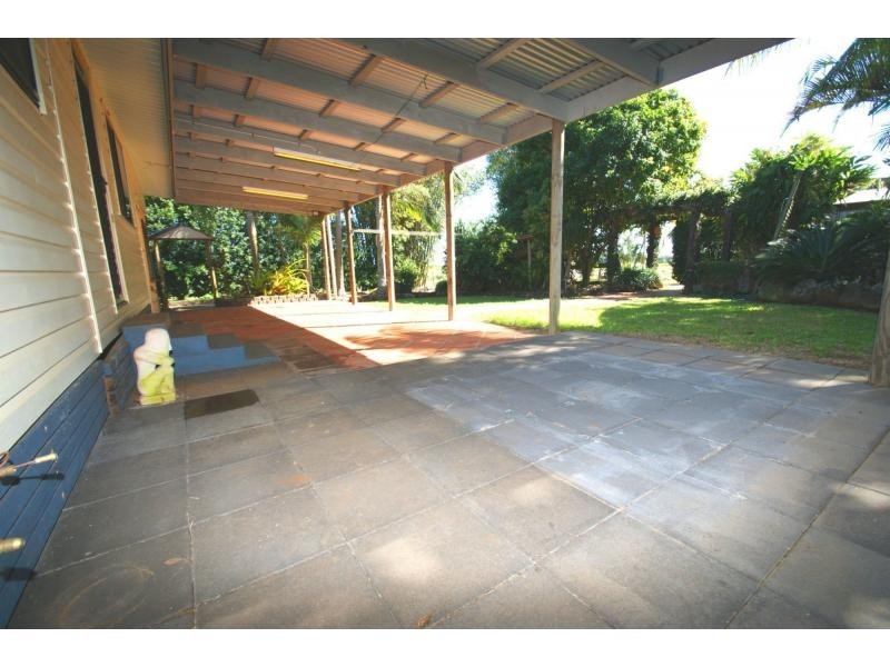 41 Windermere Road, Qunaba QLD 4670