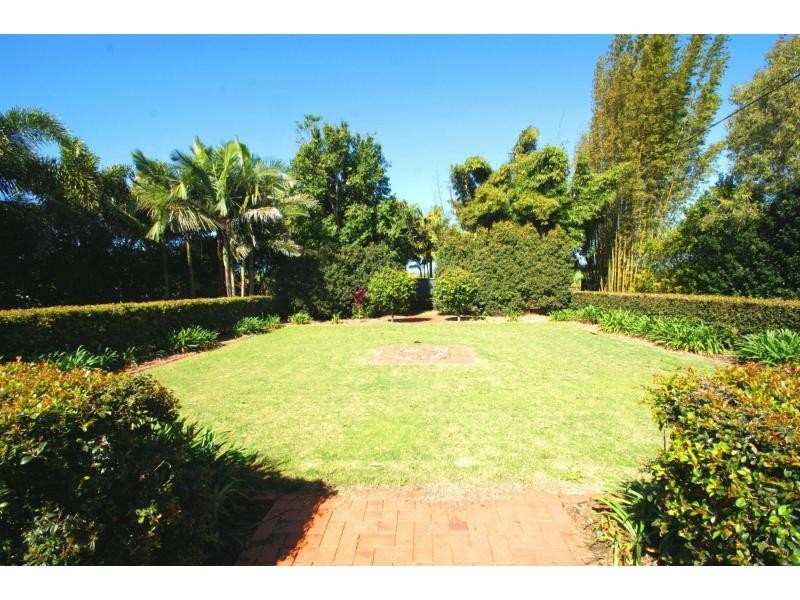 41 Windermere Road, Qunaba QLD 4670