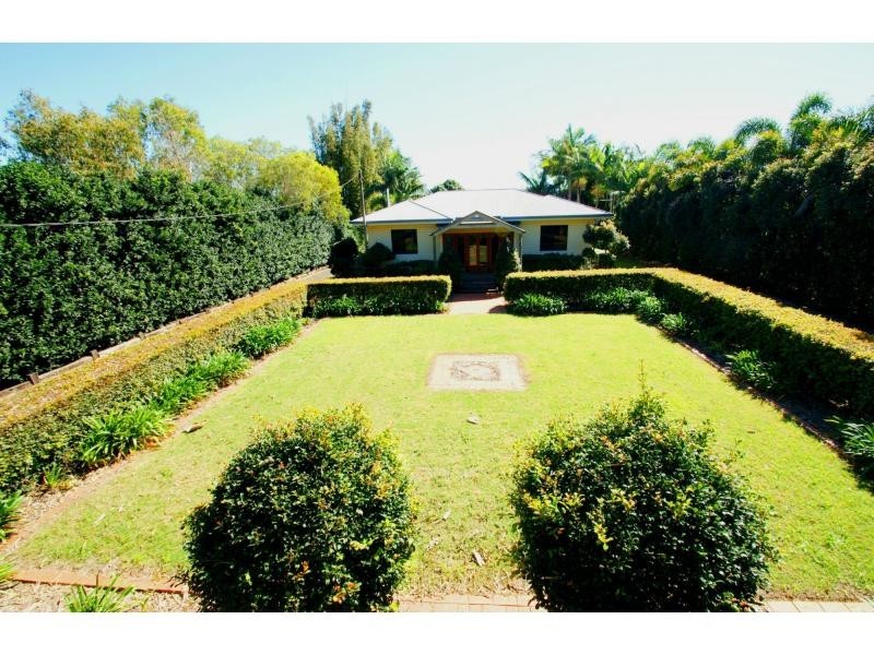 41 Windermere Road, Qunaba QLD 4670