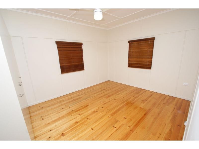 15 Nott Street, Norville QLD 4670