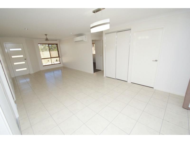 1-4/106 Burnett Street, Bundaberg South QLD 4670