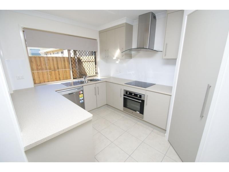 1-4/106 Burnett Street, Bundaberg South QLD 4670