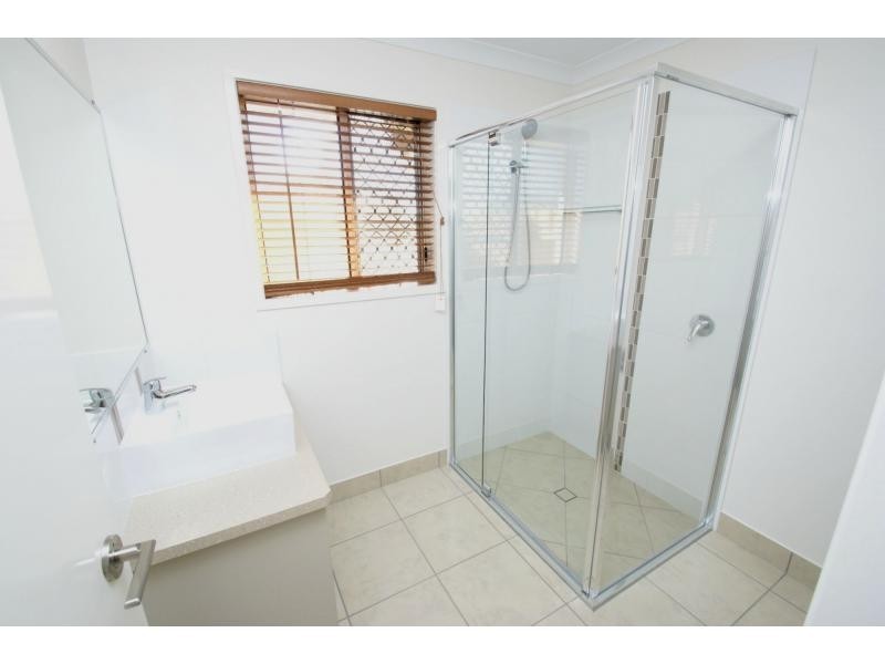 1-4/106 Burnett Street, Bundaberg South QLD 4670