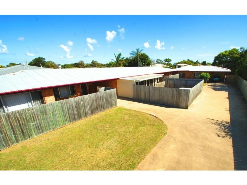 12 Dix Street, Kepnock QLD 4670