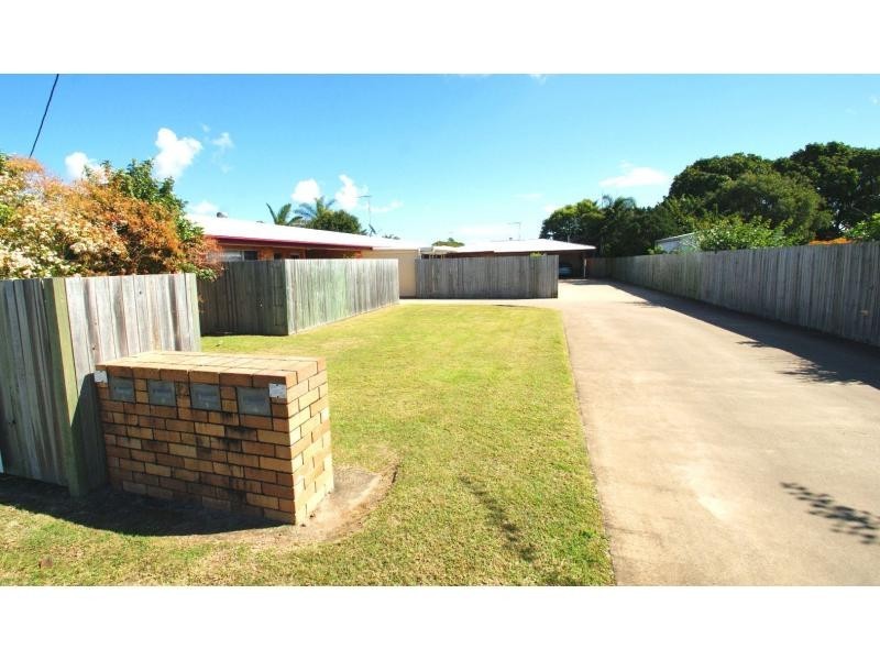 12 Dix Street, Kepnock QLD 4670