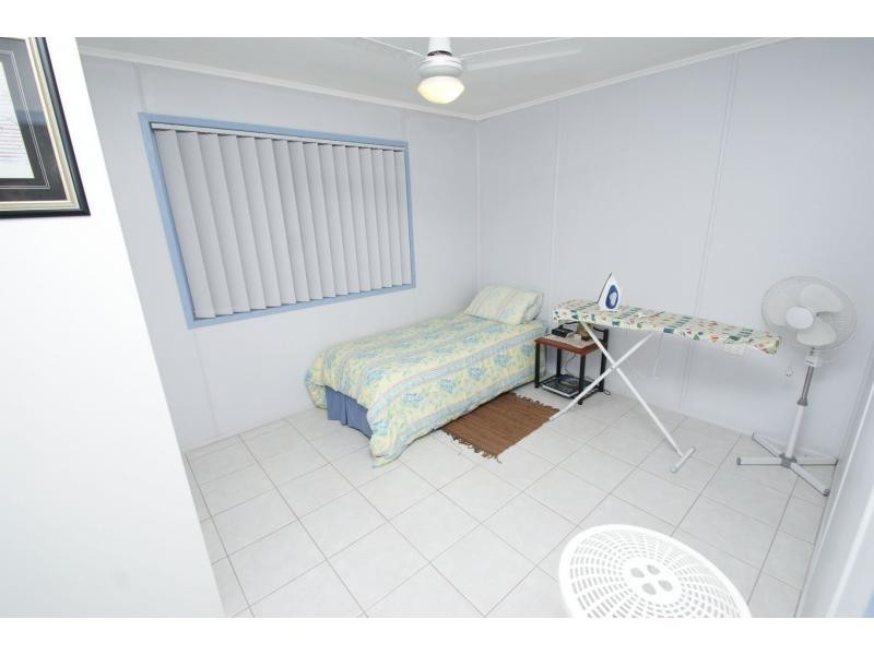 12 Dix Street, Kepnock QLD 4670