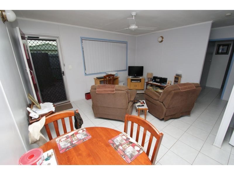 12 Dix Street, Kepnock QLD 4670