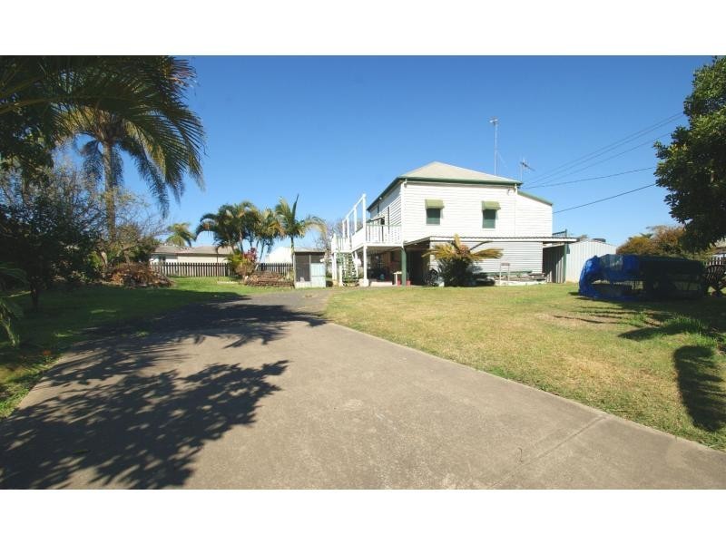 7 Cross Street, Bundaberg East QLD 4670