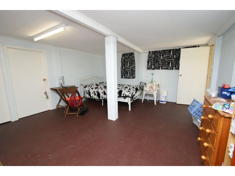 7 Cross Street, Bundaberg East QLD 4670