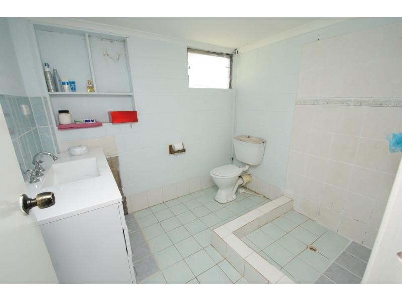 7 Cross Street, Bundaberg East QLD 4670