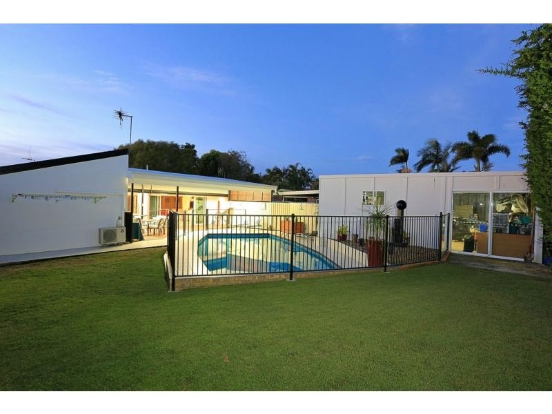 18 Wilson Street, Kepnock QLD 4670