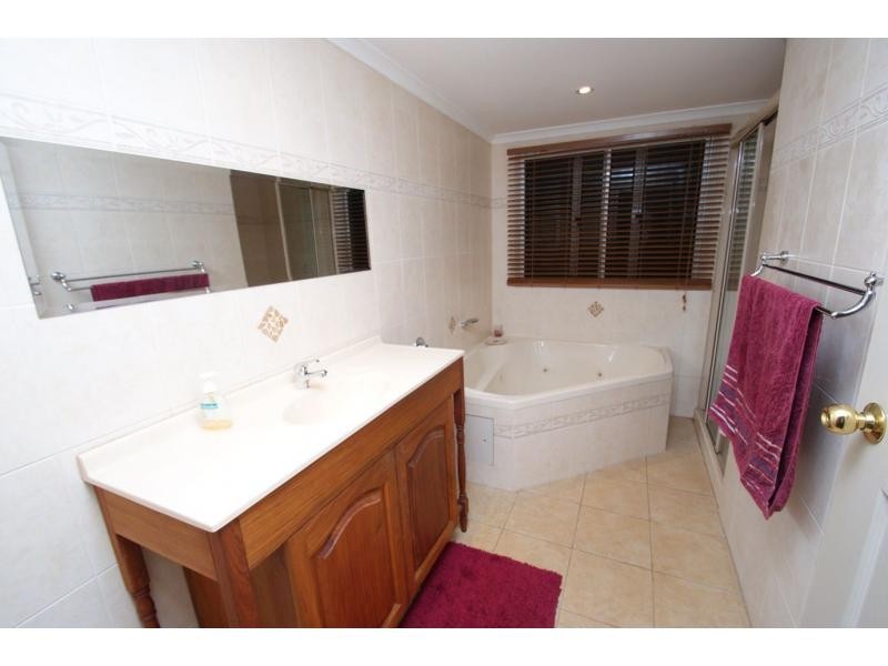 485 Bargara Road, Qunaba QLD 4670