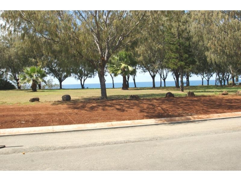 119 Barolin Esplanade, Coral Cove QLD 4670