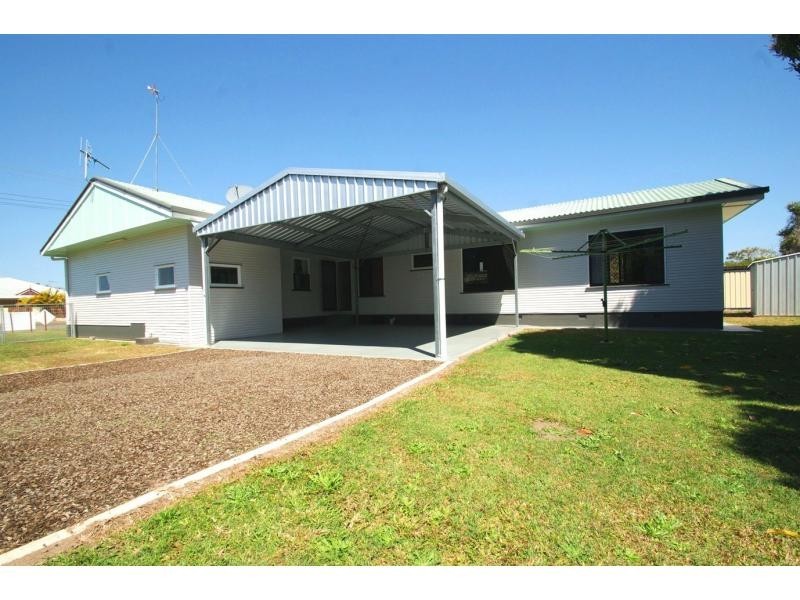 1A Avoca Street, Bundaberg West QLD 4670