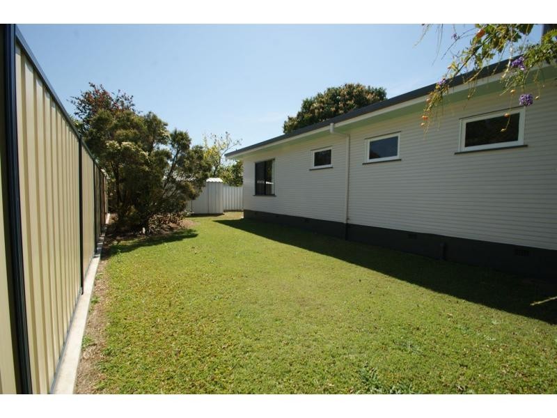 1A Avoca Street, Bundaberg West QLD 4670
