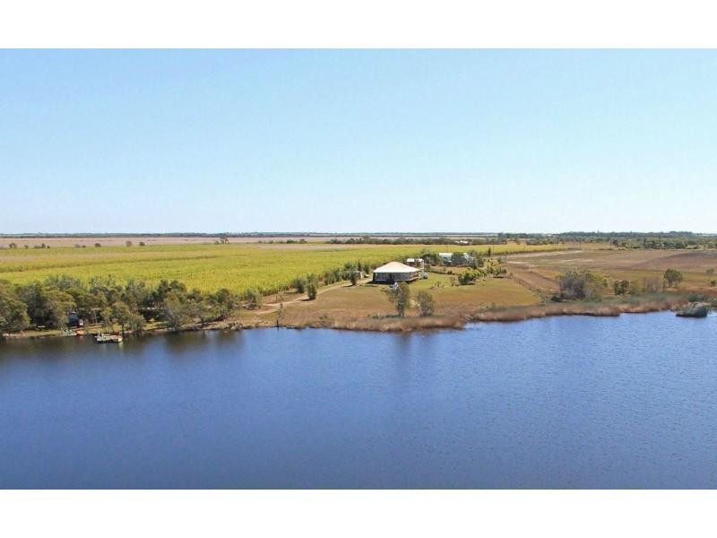 385 Gillens Creek Road, Alloway QLD 4670