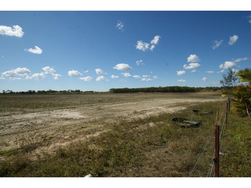 385 Gillens Creek Road, Alloway QLD 4670