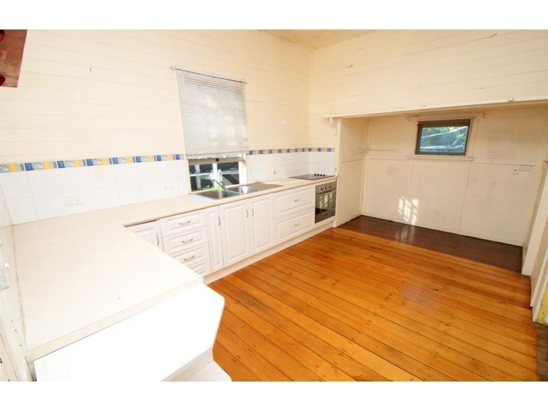 2a Waterview Road, Bundaberg North QLD 4670