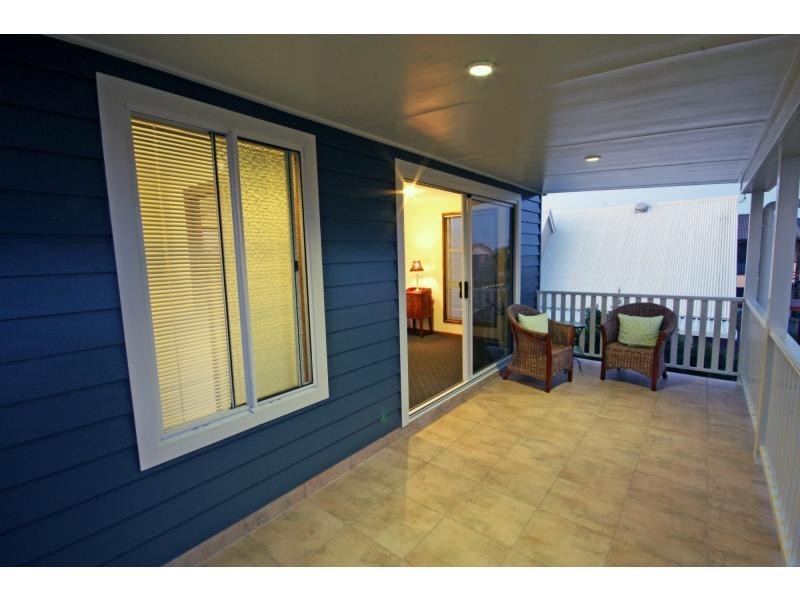 17 Oceanview Street, Bargara QLD 4670