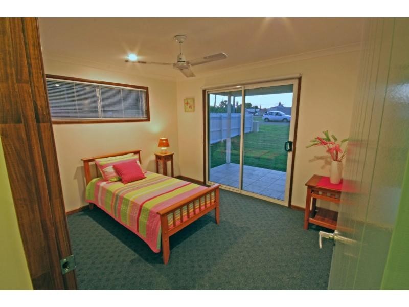 17 Oceanview Street, Bargara QLD 4670