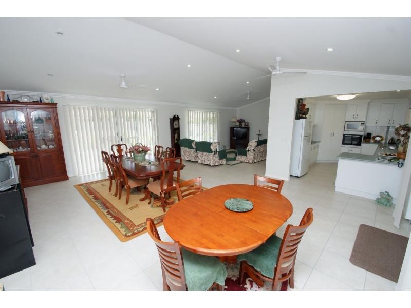 26 Spinnaker Boulevard, Innes Park QLD 4670