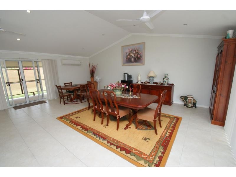 26 Spinnaker Boulevard, Innes Park QLD 4670