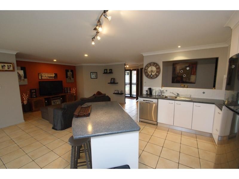 11 Reynella Drive, Avoca QLD 4670
