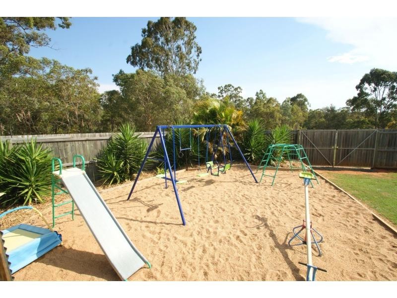 11 Reynella Drive, Avoca QLD 4670