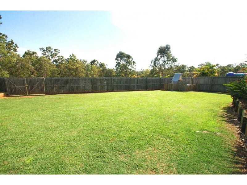 11 Reynella Drive, Avoca QLD 4670