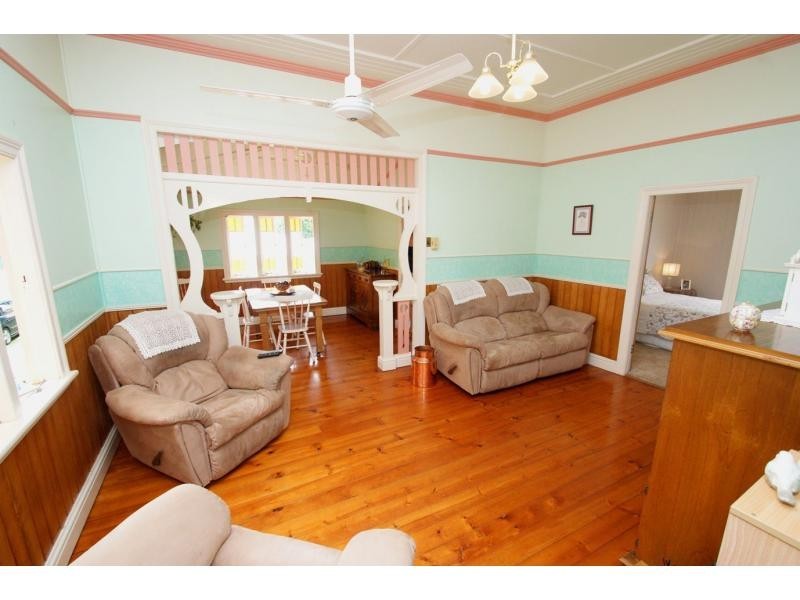 101 Lamb Street, Walkervale QLD 4670