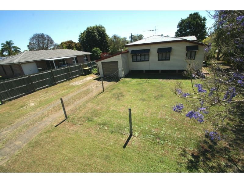 14 Elliott Heads Road, Kepnock QLD 4670