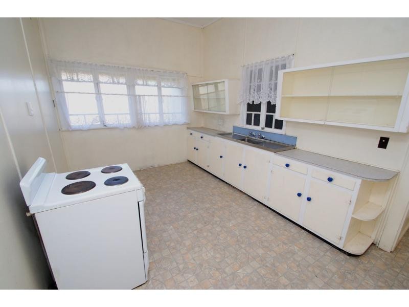 14 Elliott Heads Road, Kepnock QLD 4670